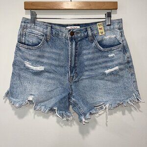 Vibrant M.I.U.‎ Women's Distressed Denim Shorts, Medium